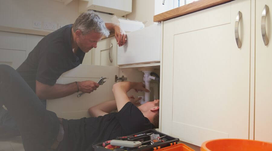 Professional burst pipe repair services in Stoutland, MO